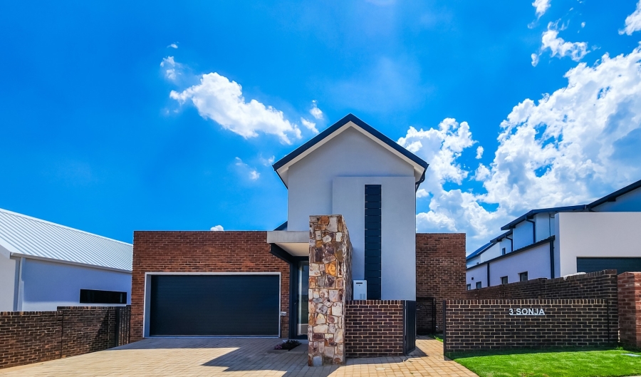 3 Bedroom Property for Sale in Vyfhoek A H North West